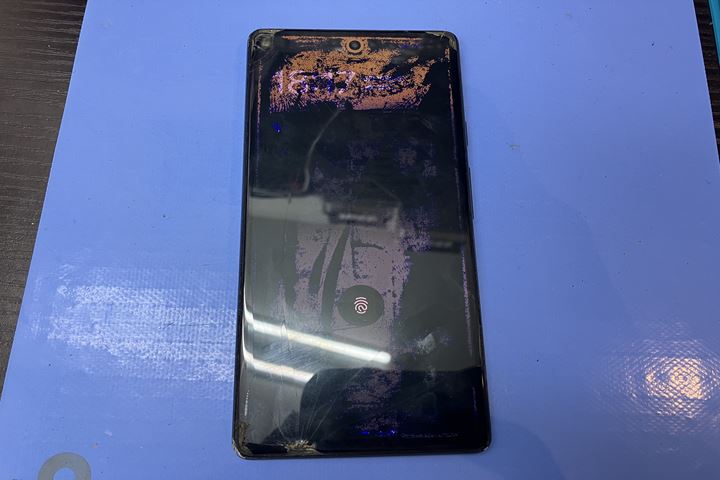 Google Pixel 6aの画面交換と指紋認証の調整の修理写真 1